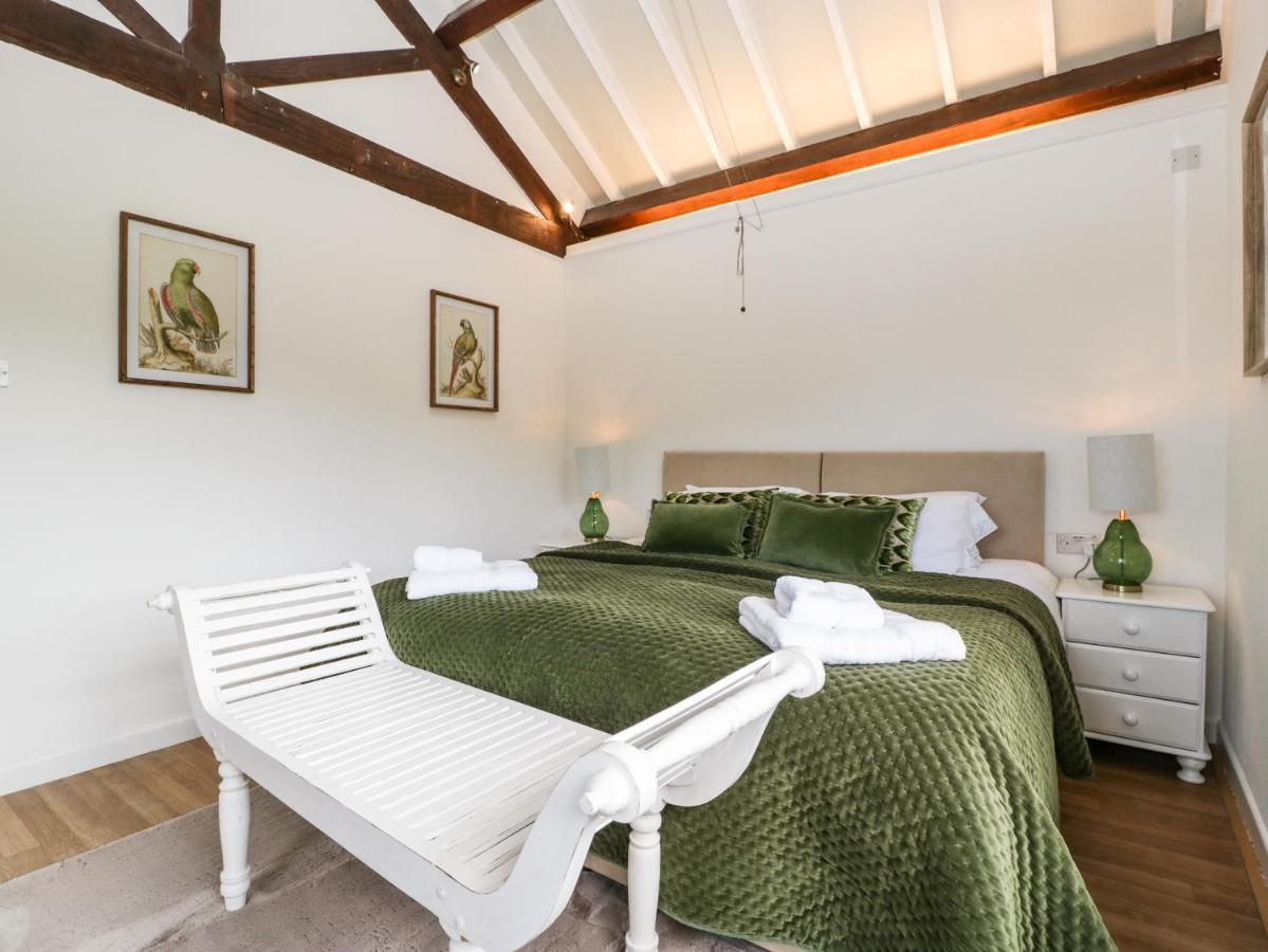 The Old Kennels Villa Sidmouth Bagian luar foto
